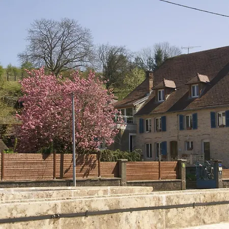 Bed & Breakfast D'hotes Les Charmettes Rang
