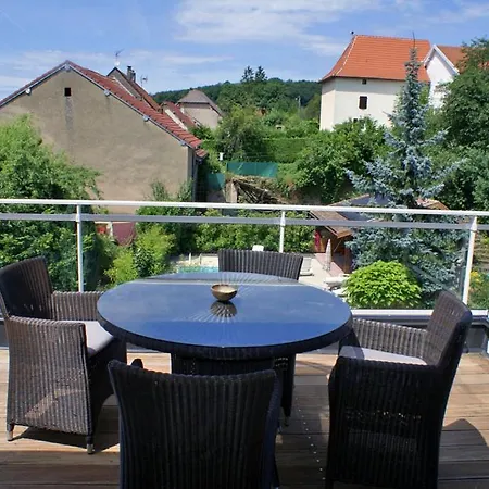 D'hotes Les Charmettes Bed & Breakfast